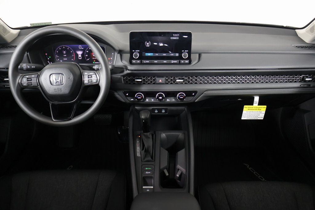2025 Honda Accord 1.5T SE photo 4