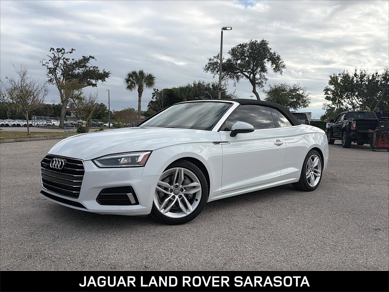 2019 Audi A5 Cabriolet Premium's photo