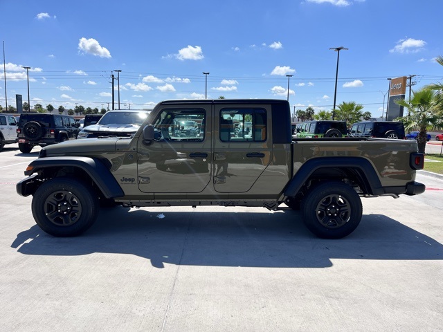 2025 Jeep Gladiator Sport photo 4