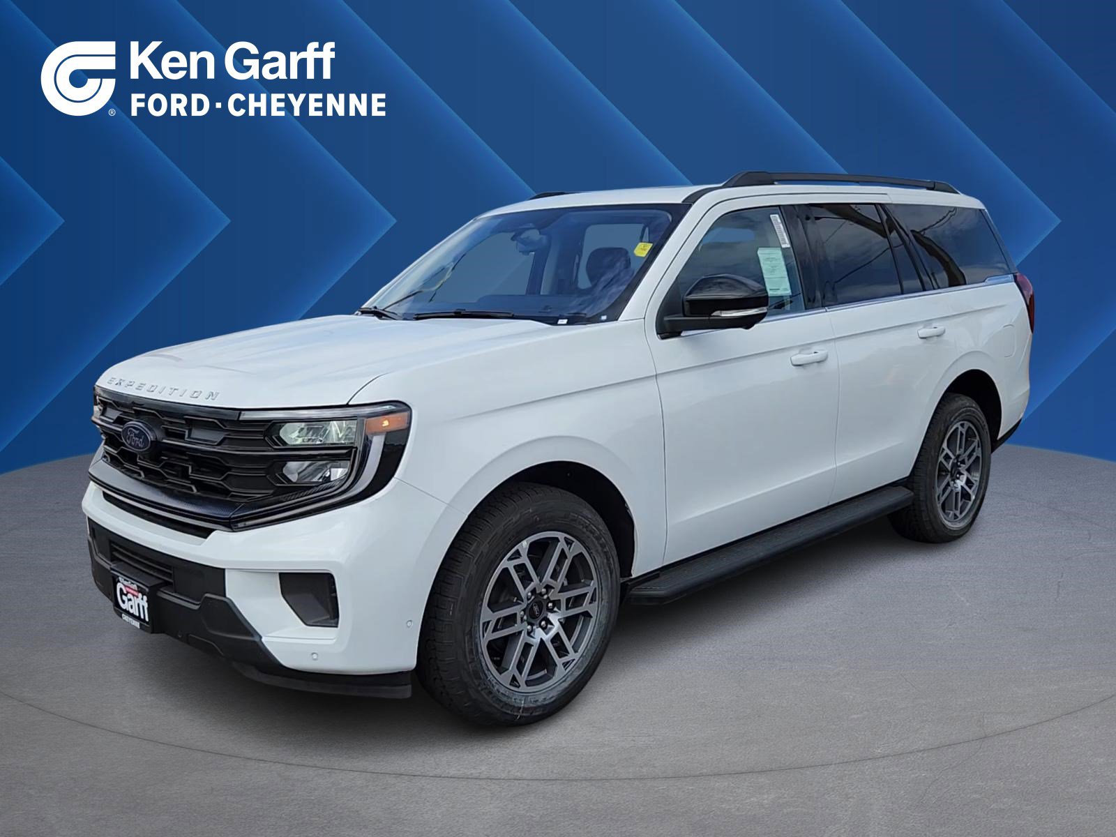 2025 Ford Expedition Active's photo