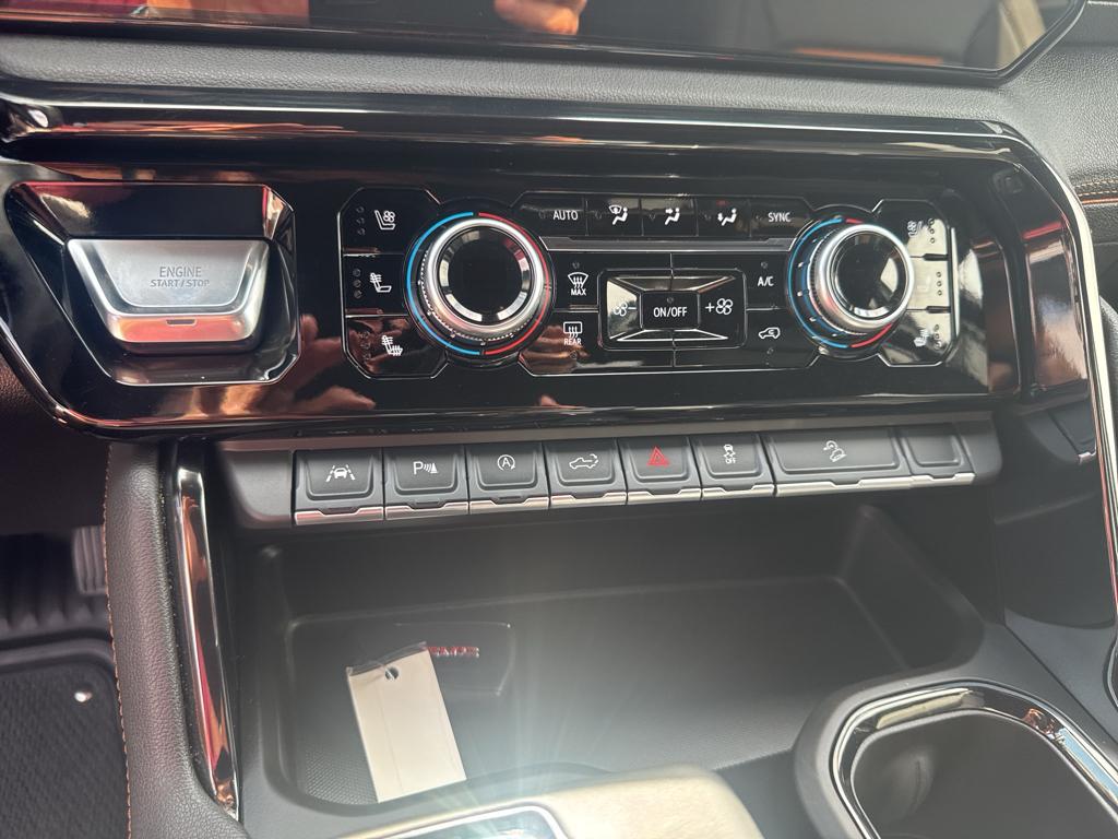 2025 Gmc Sierra 1500 AT4 photo 26