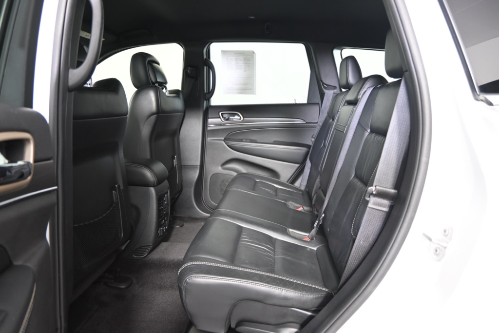 2016 Jeep Grand Cherokee Limited photo 17