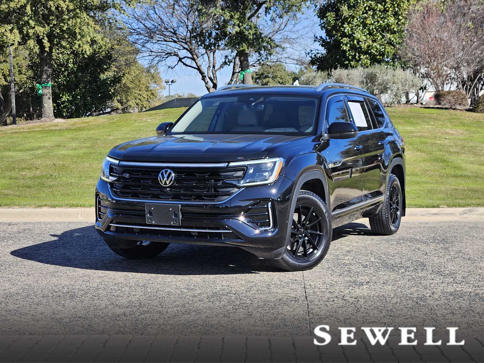 2024 Volkswagen Atlas SEL Premium R-Line