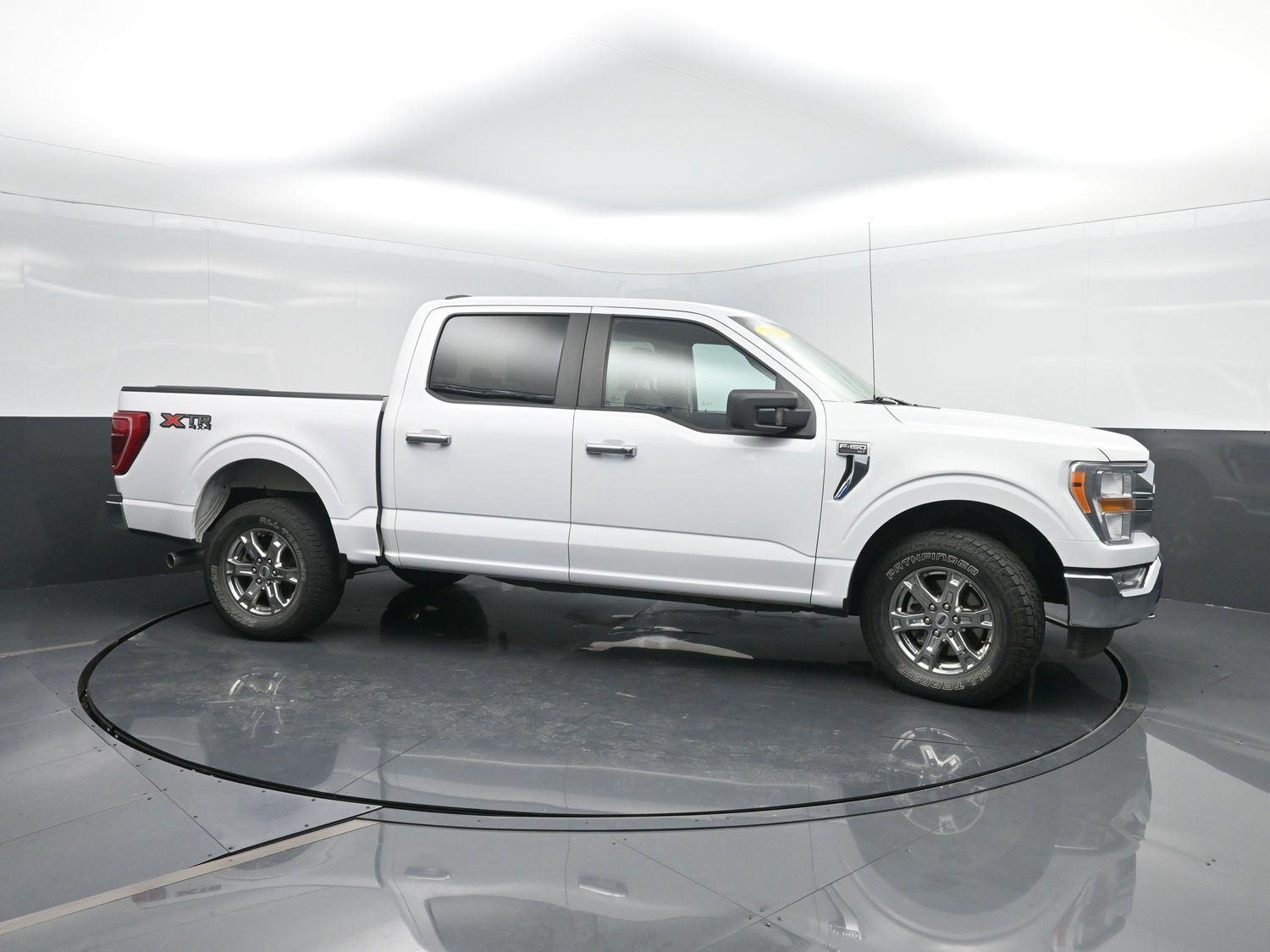 2021 Ford F-150 XLT photo 3