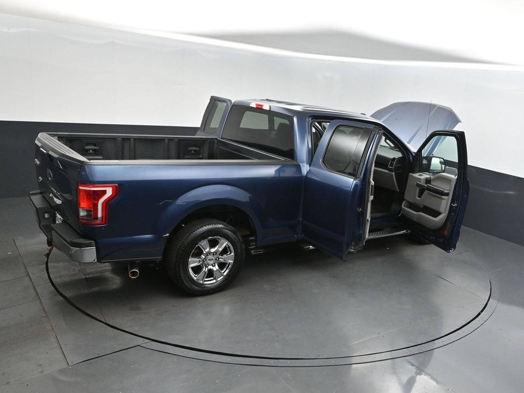 2017 Ford F-150 XLT photo 45