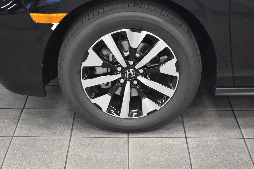 2026 Honda Odyssey EX-L photo 7