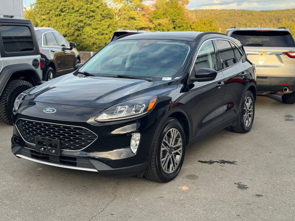 2021 Ford Escape SEL's photo