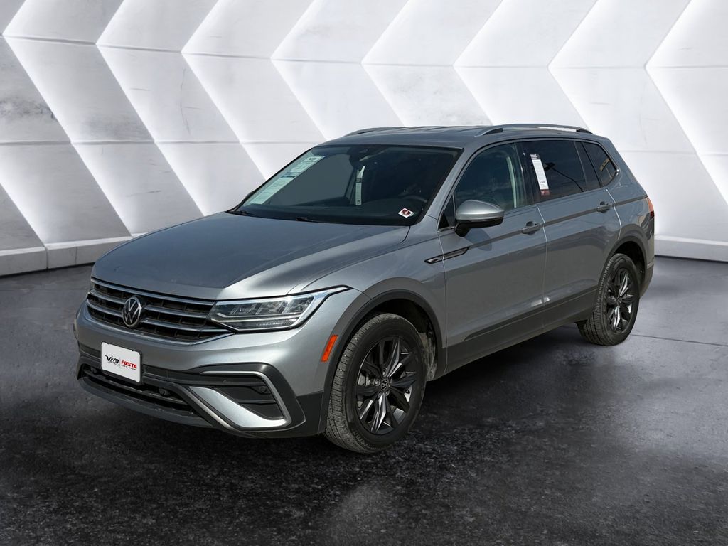 2022 Volkswagen Tiguan SE photo 3