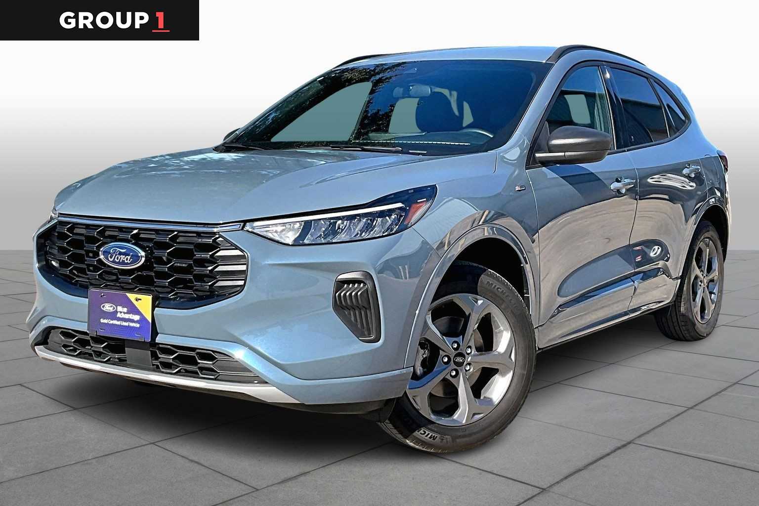 2023 Ford Escape ST-Line's photo
