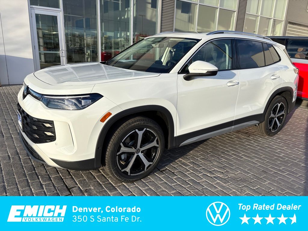 2026 Volkswagen Tiguan SE's photo