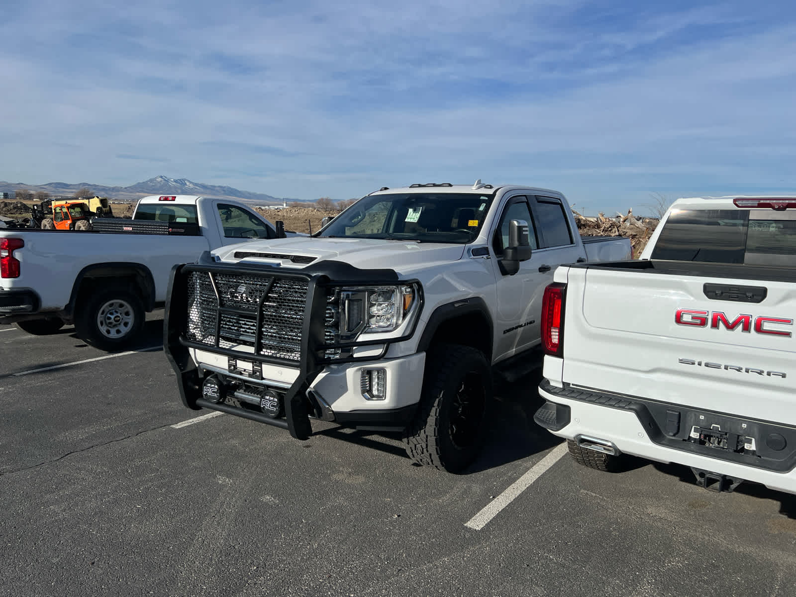 2021 GMC Sierra 3500HD Denali's photo