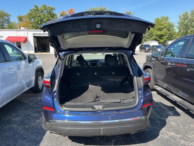 2024 Nissan Murano SL photo 9