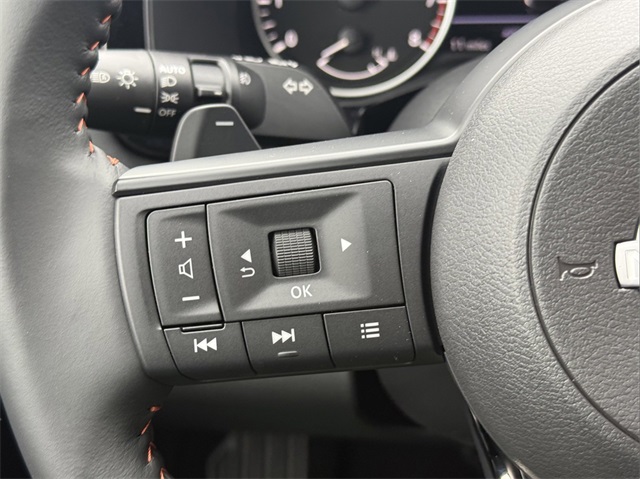 2025 Nissan Pathfinder Rock Creek photo 13