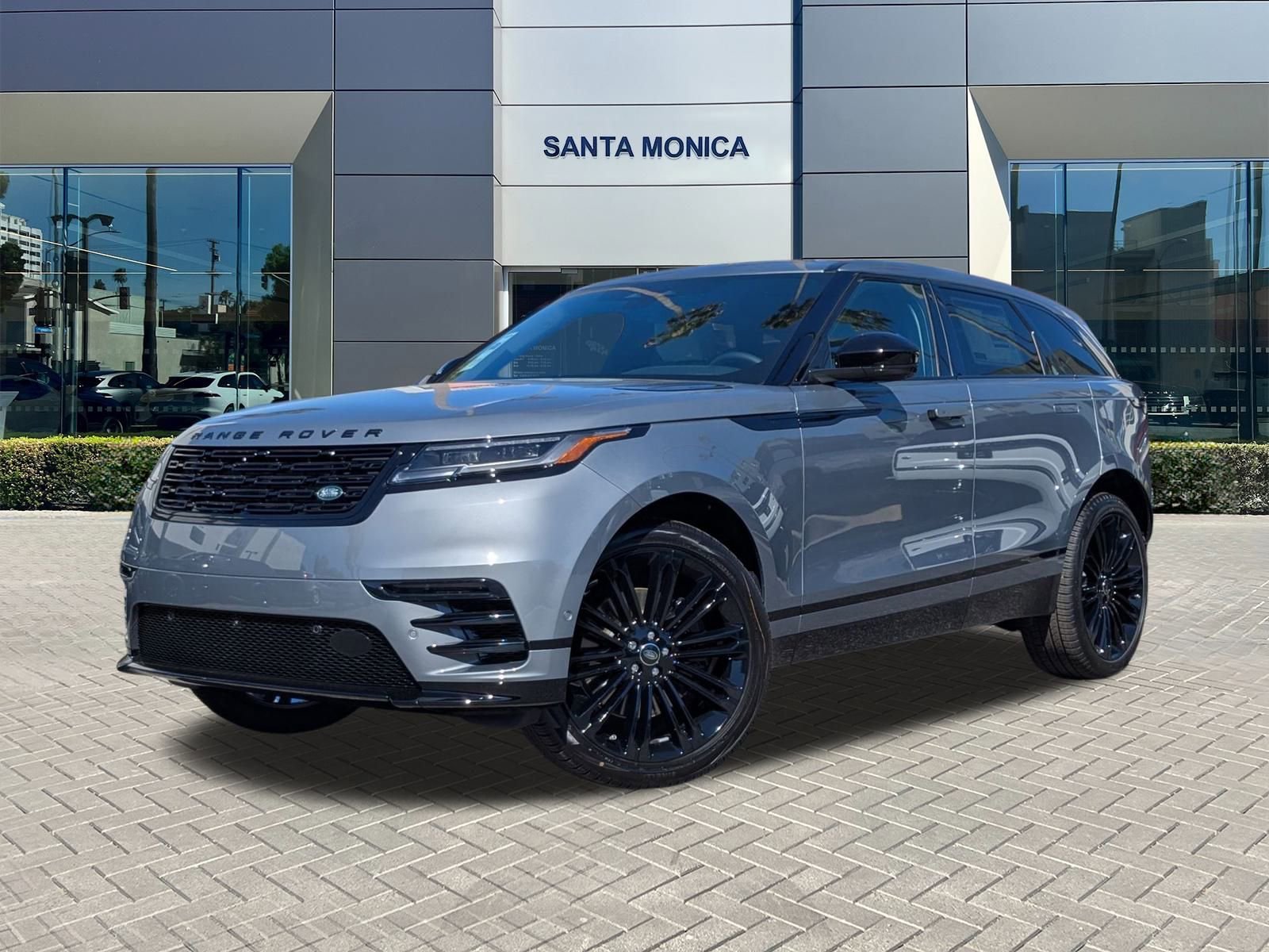 2026 Land Rover Range Rover Velar Dynamic SE's photo
