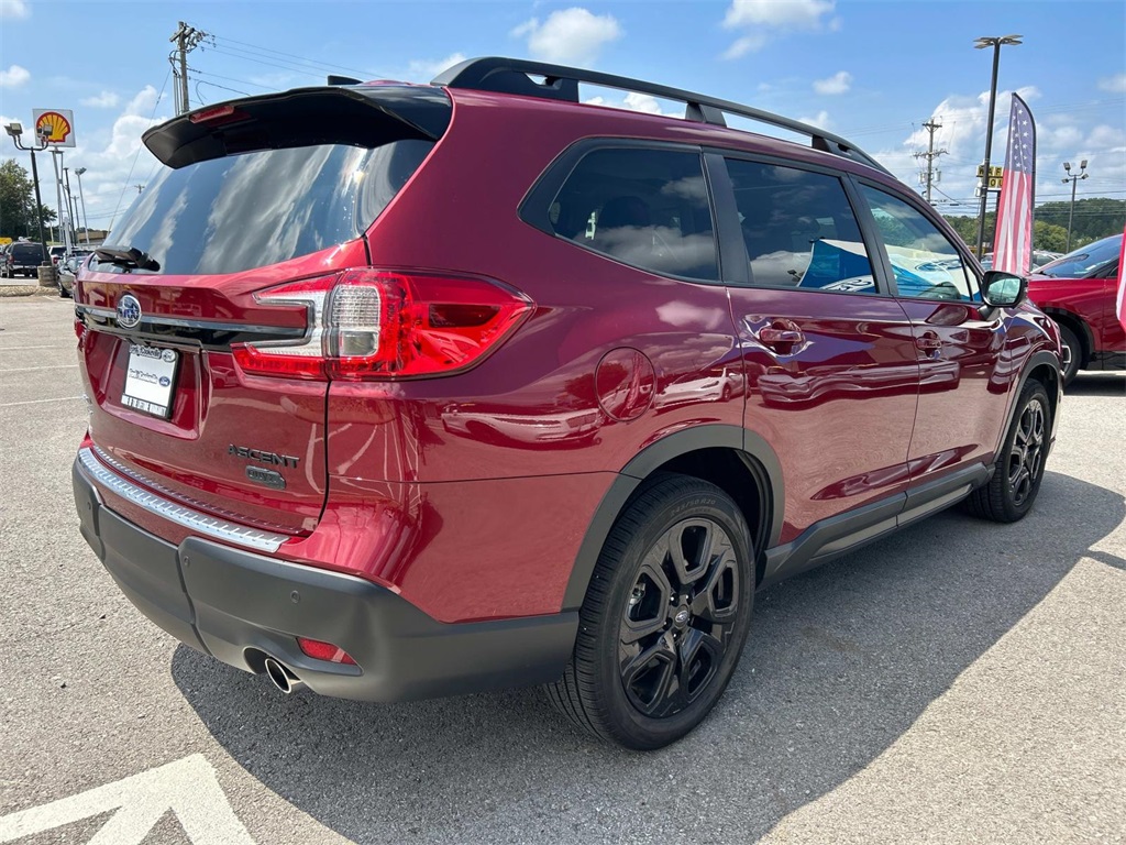2023 Subaru Ascent Onyx Edition photo 4