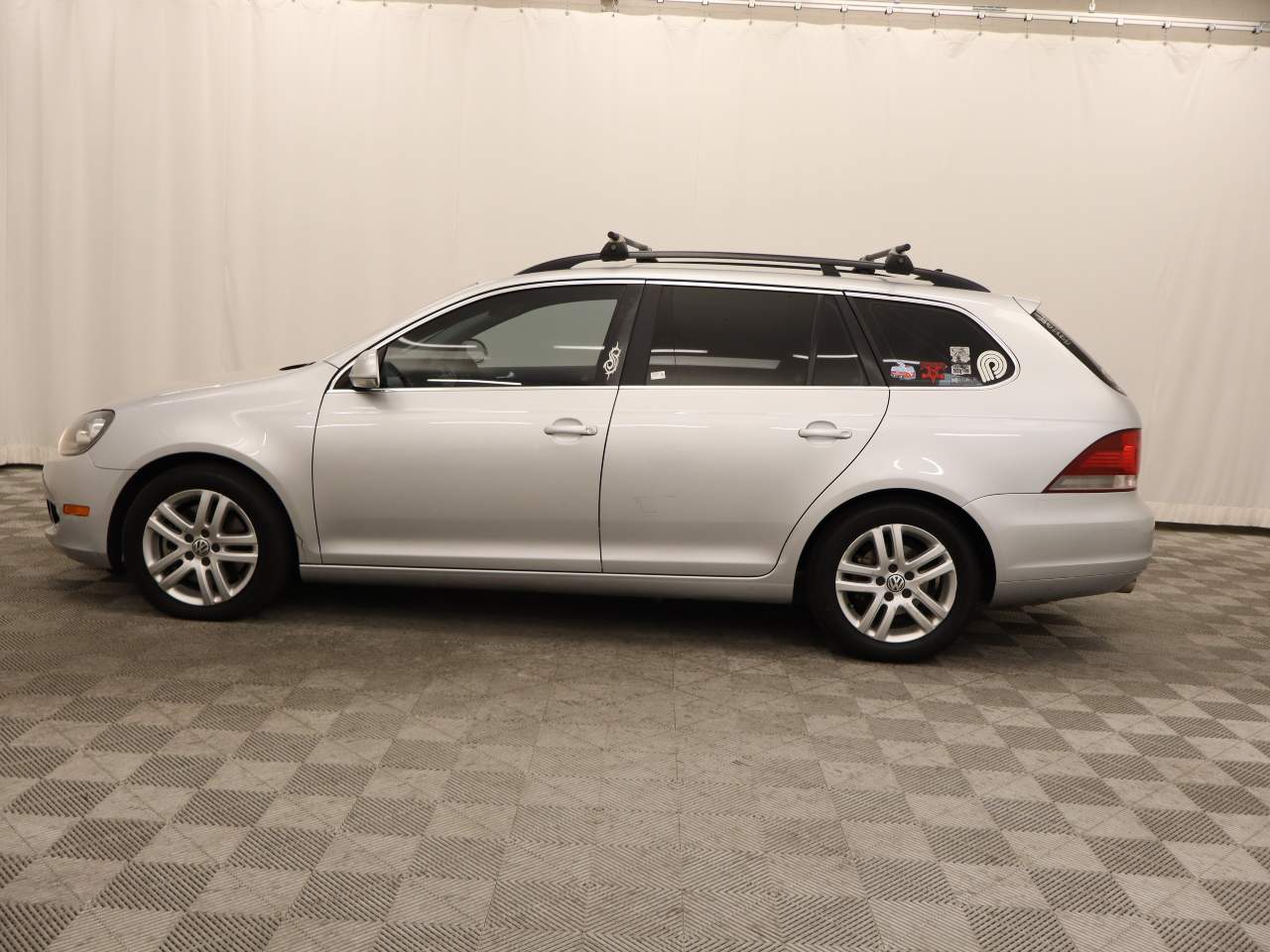 Used 2014 Volkswagen Jetta SportWagen TDI with VIN 3VWPL7AJ1EM621254 for sale in Scottsdale, AZ