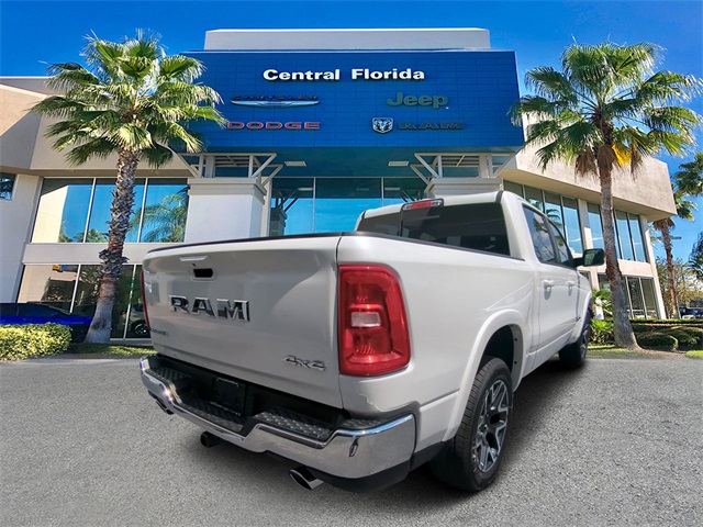 2025 Ram 1500 Laramie photo 4