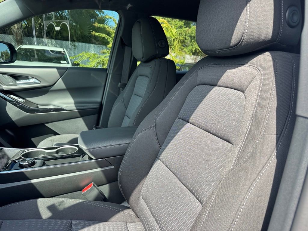 2026 Chevrolet Equinox LT photo 22