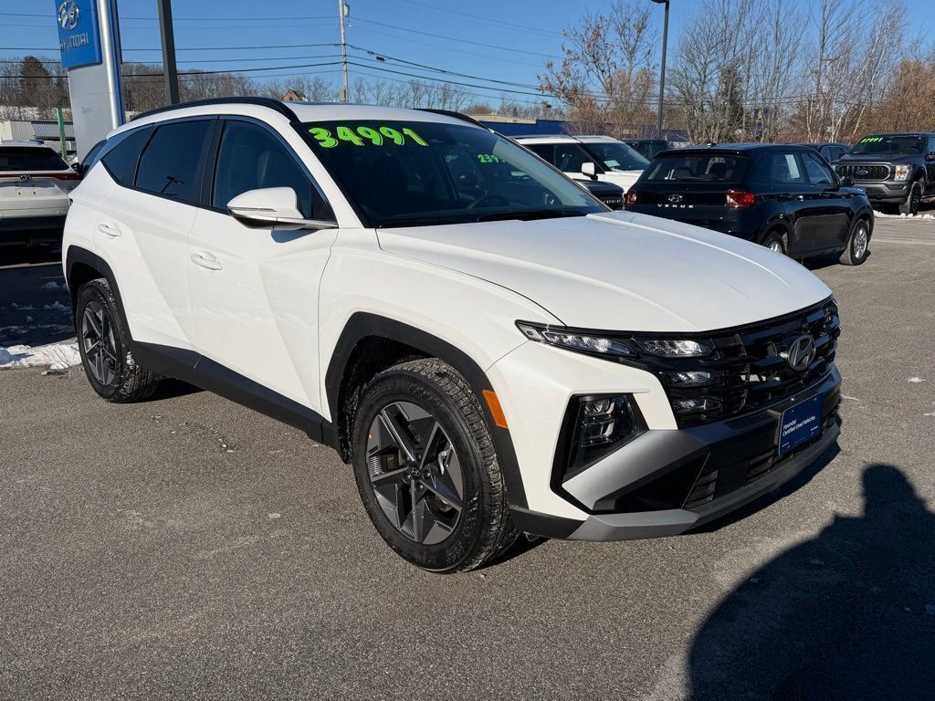 2026 Hyundai Tucson SEL Premium's photo