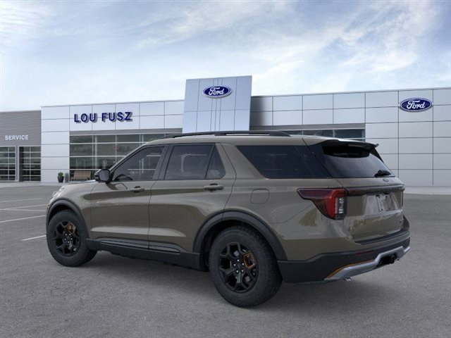 2026 Ford Explorer photo 3