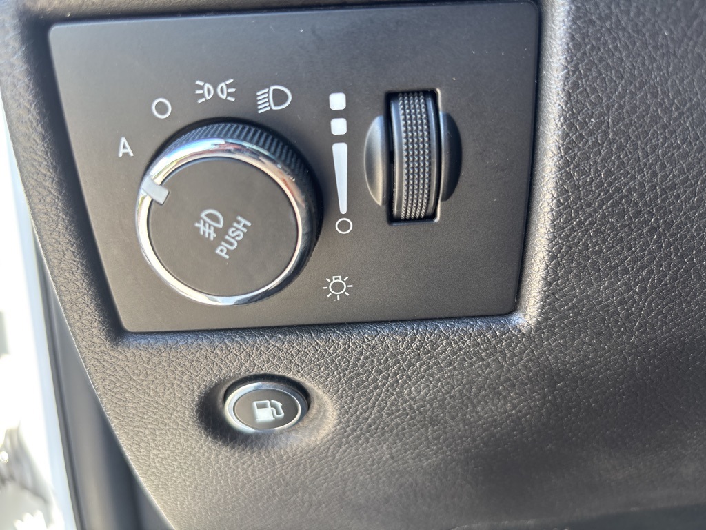 2019 Jeep Grand Cherokee Altitude photo 40