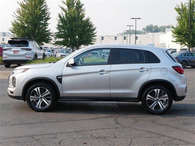 2024 Mitsubishi Outlander Sport ES photo 4