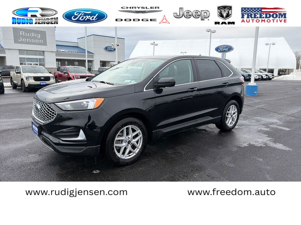 2024 Ford Edge SEL's photo