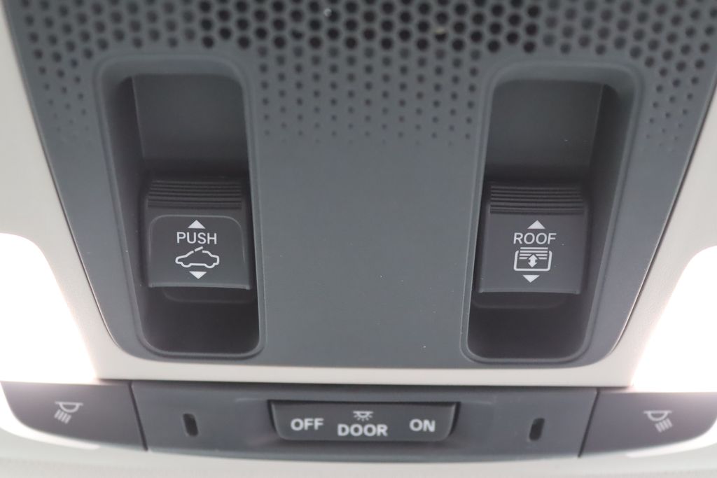 2025 Honda Pilot Elite photo 27