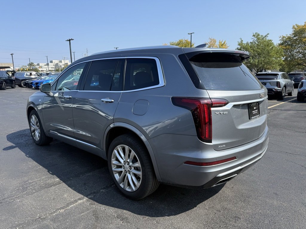 2020 Cadillac XT6 Premium Luxury photo 3