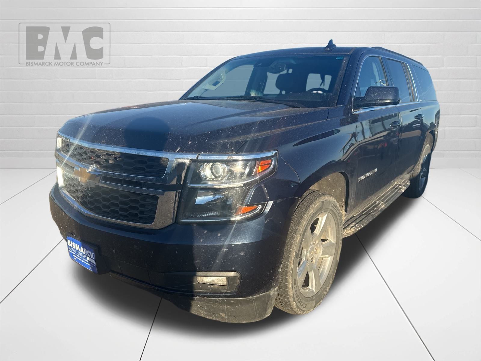 2020 Chevrolet Suburban LT's photo