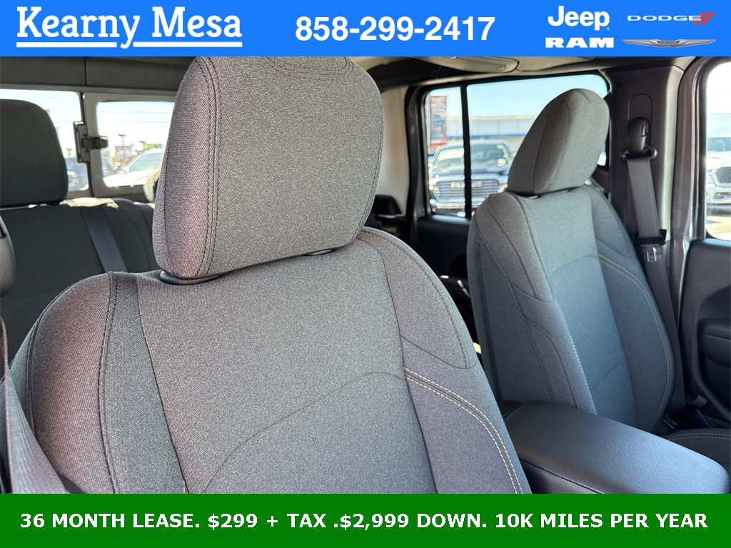 2025 Jeep Gladiator Sport S photo 13