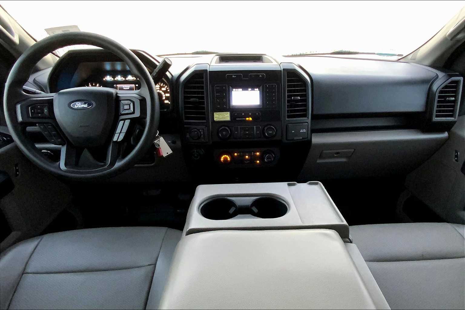 2019 Ford F-150 XL photo 11