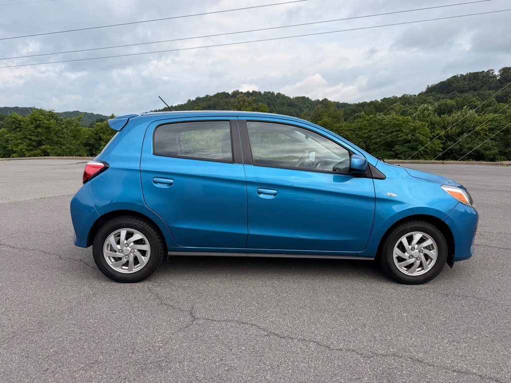 2024 Mitsubishi Mirage ES photo 6
