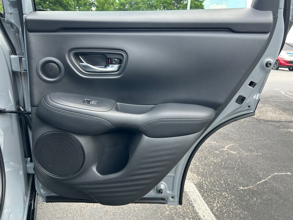 2026 Honda HR-V EX-L photo 21