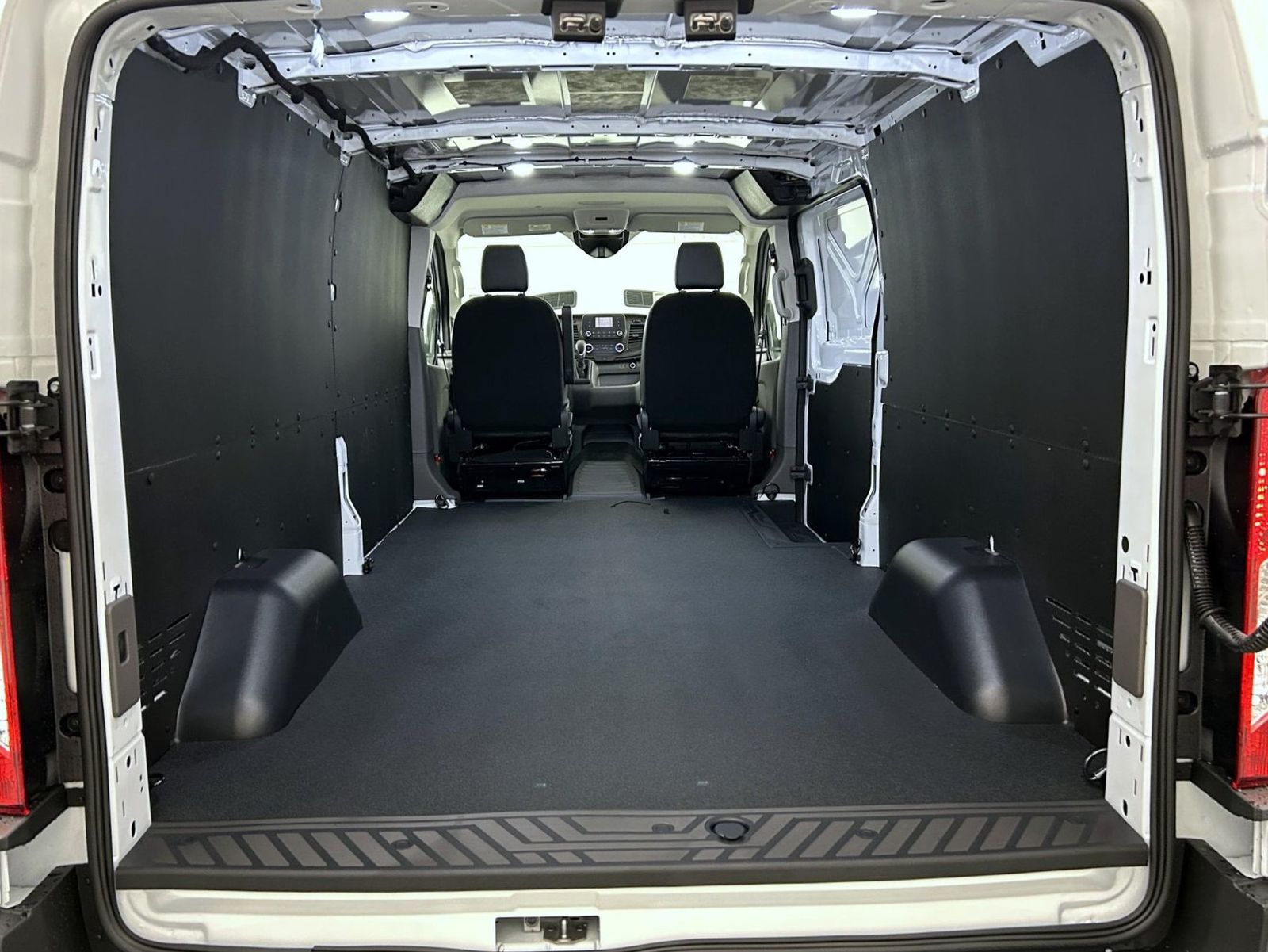 2025 Ford Transit photo 16