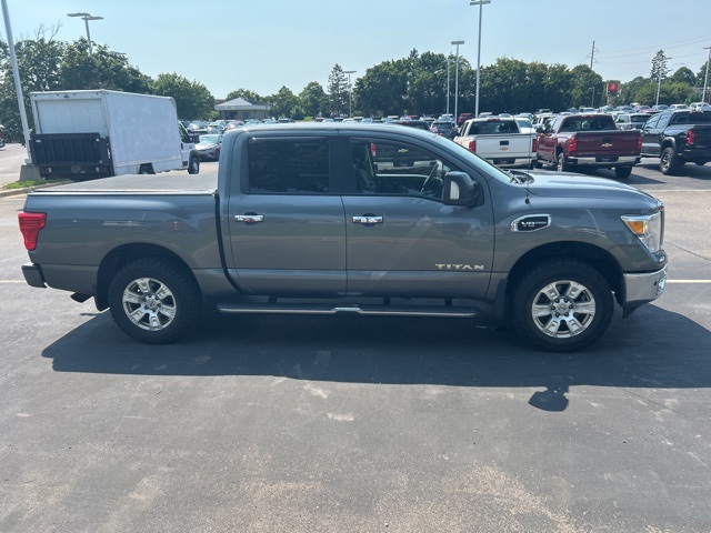 Used 2017 Nissan Titan SV with VIN 1N6AA1E50HN551620 for sale in Apple Valley, Minnesota