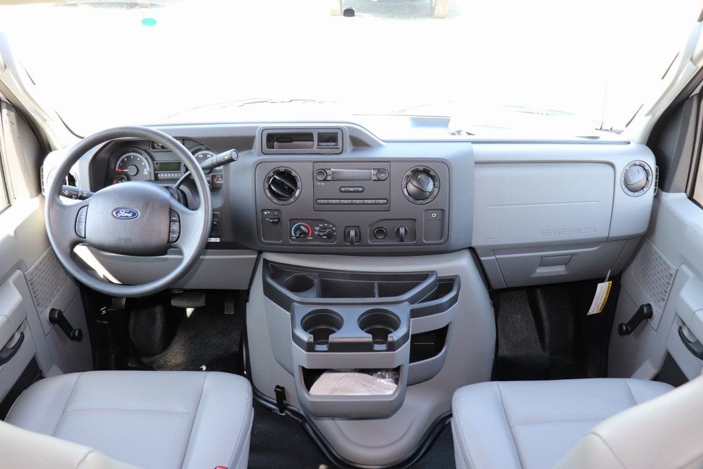 2026 Ford E-350 Base photo 14
