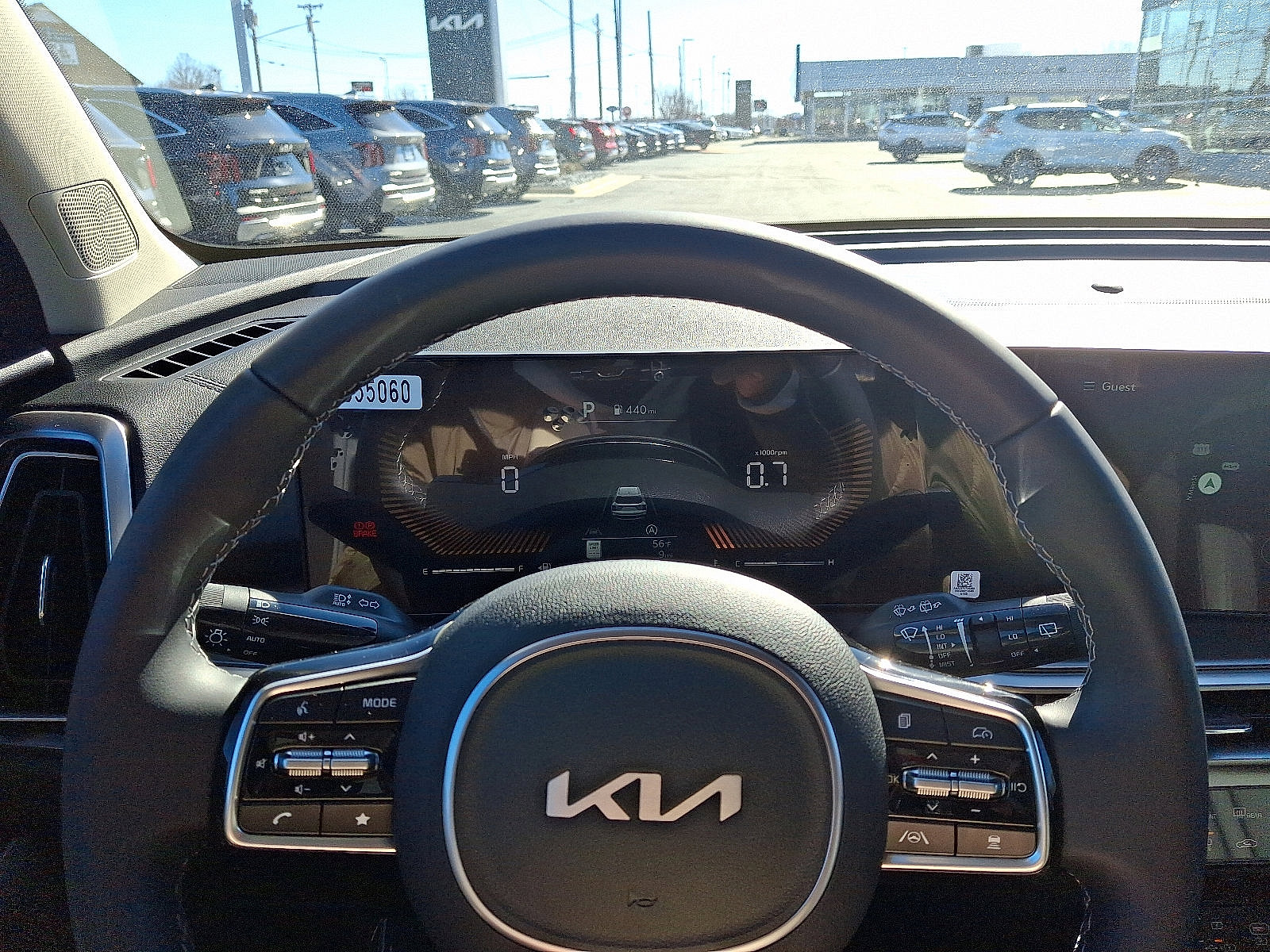 2025 Kia Sorento S photo 7