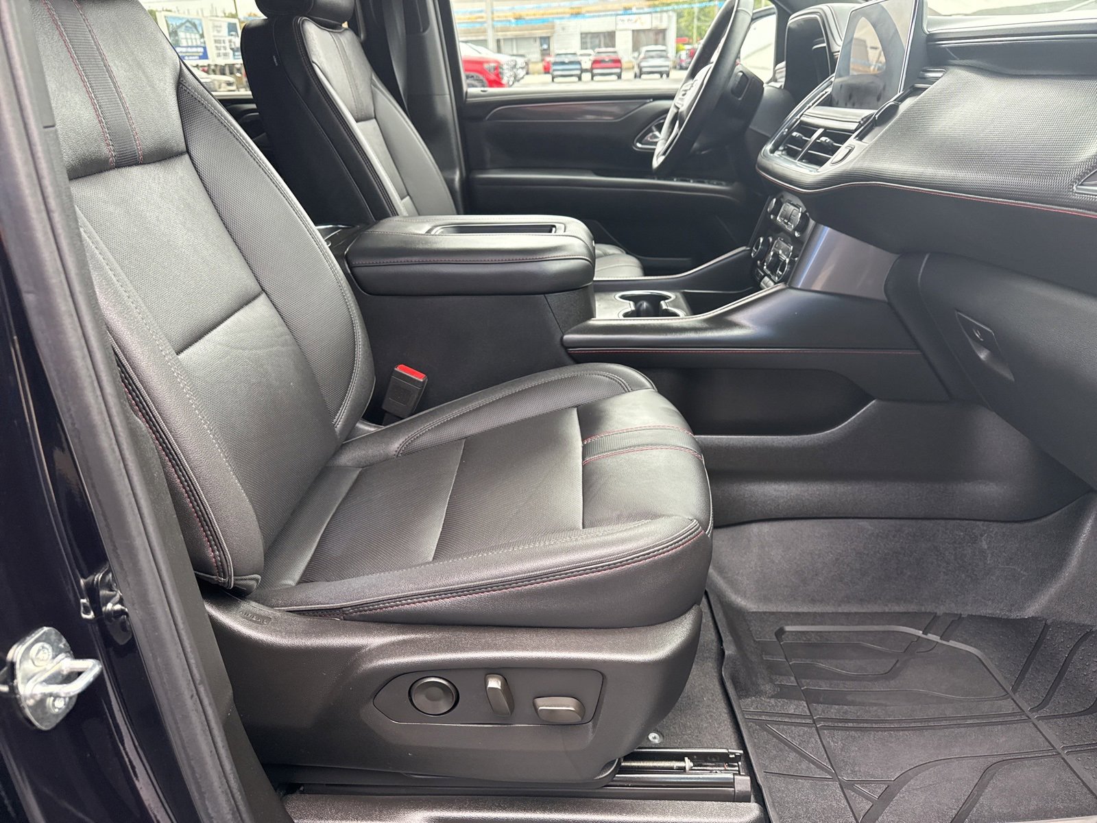 2023 Chevrolet Tahoe RST photo 29