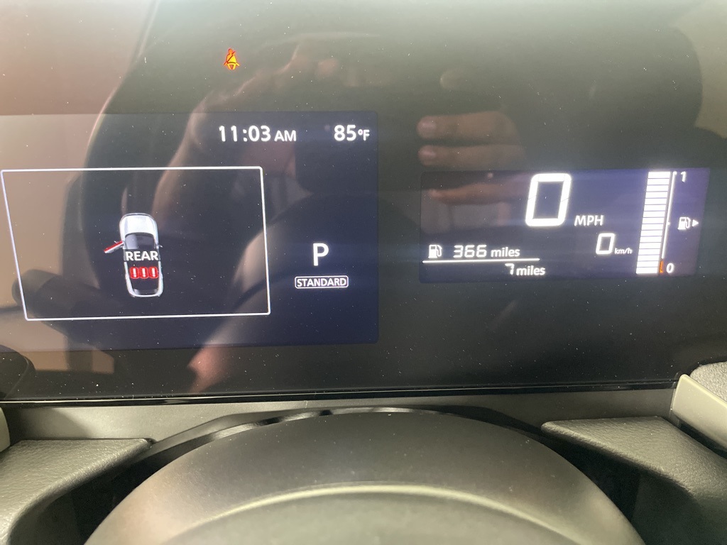 2025 Nissan Kicks SV photo 26