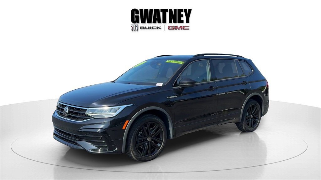 2022 Volkswagen Tiguan SE R-Line Black photo 2