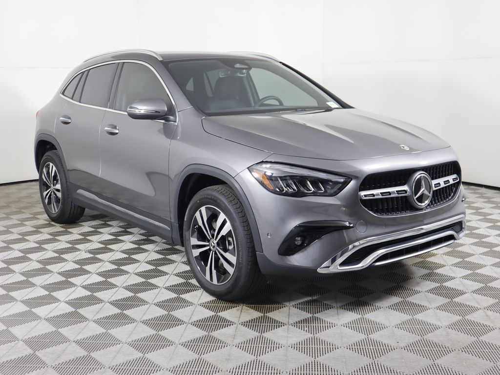 2025 Mercedes Benz GLA 250 photo 3