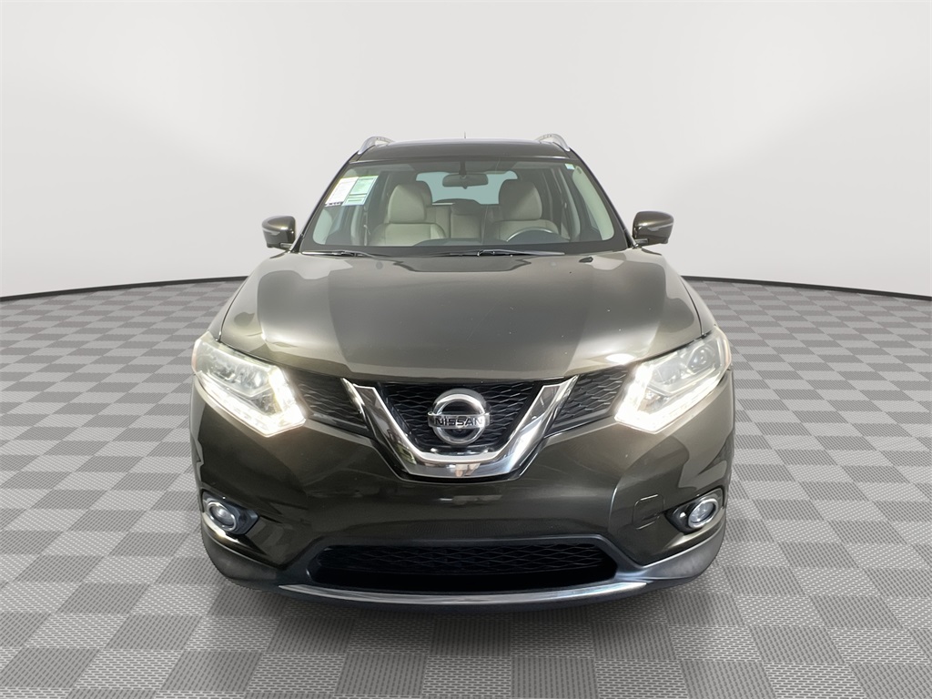 2016 Nissan Rogue SL photo 2