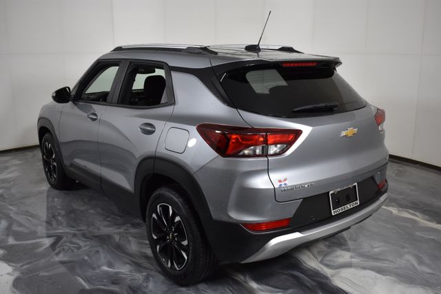 2023 Chevrolet Trailblazer LT photo 3