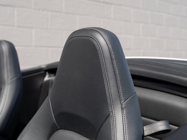 2021 Porsche 911 4 Cabriolet photo 19