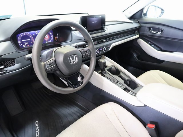 2024 Honda Accord 1.5T EX photo 3