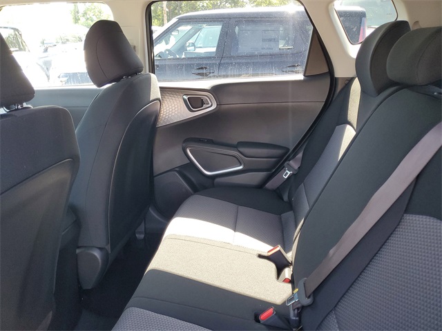 2025 Kia Soul LX photo 24