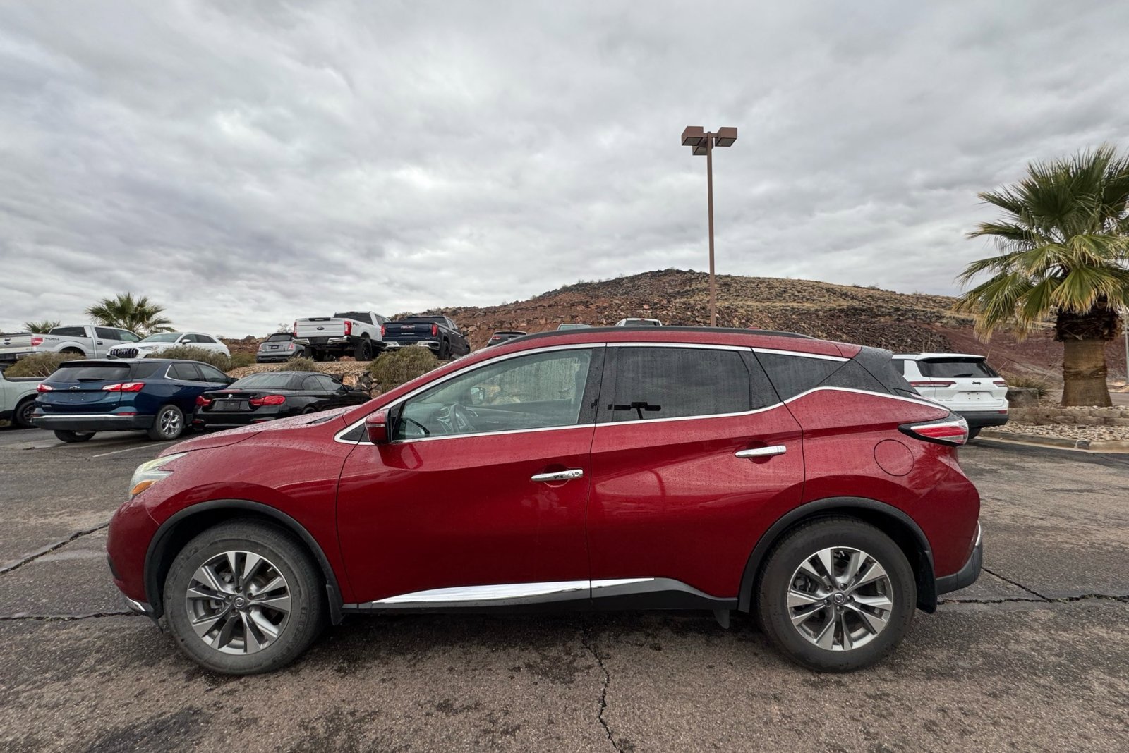 2018 Nissan Murano SV photo 2