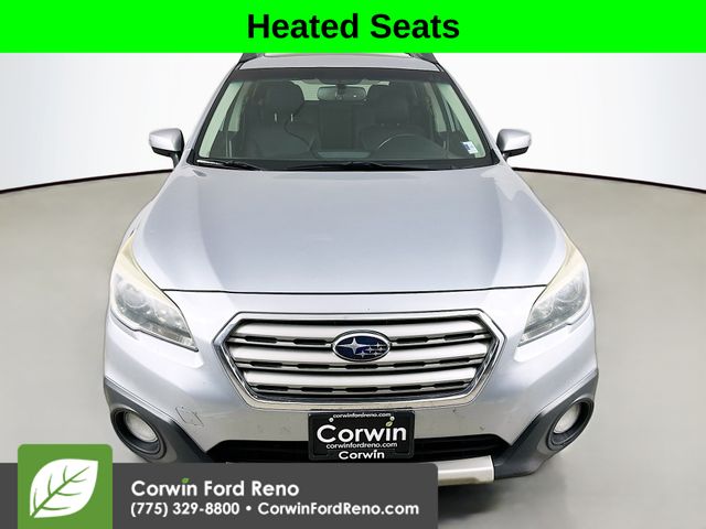 2015 Subaru Outback 2.5i photo 2