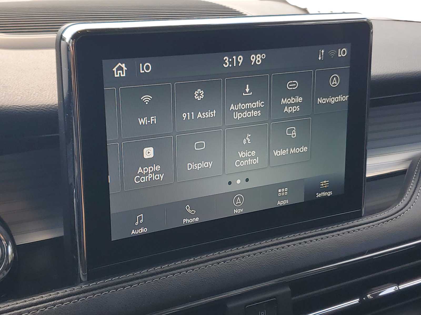 2022 Lincoln Corsair Standard photo 29